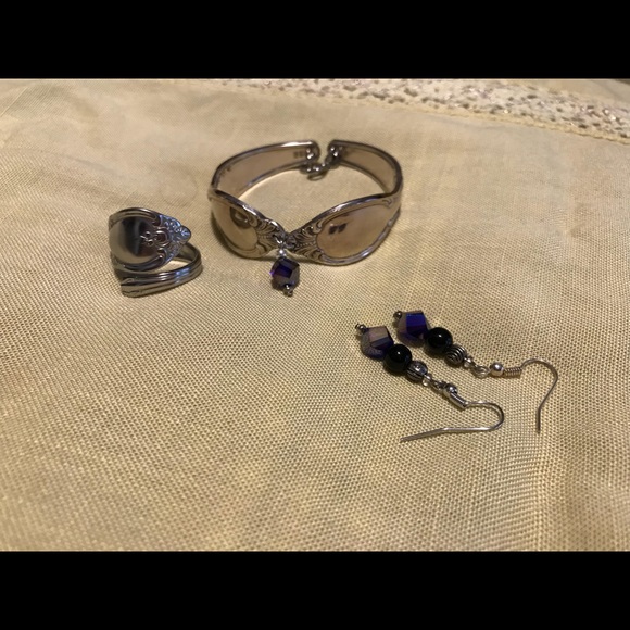 Spoon bracelet and ring with matching earrings - Picture 3 of 6